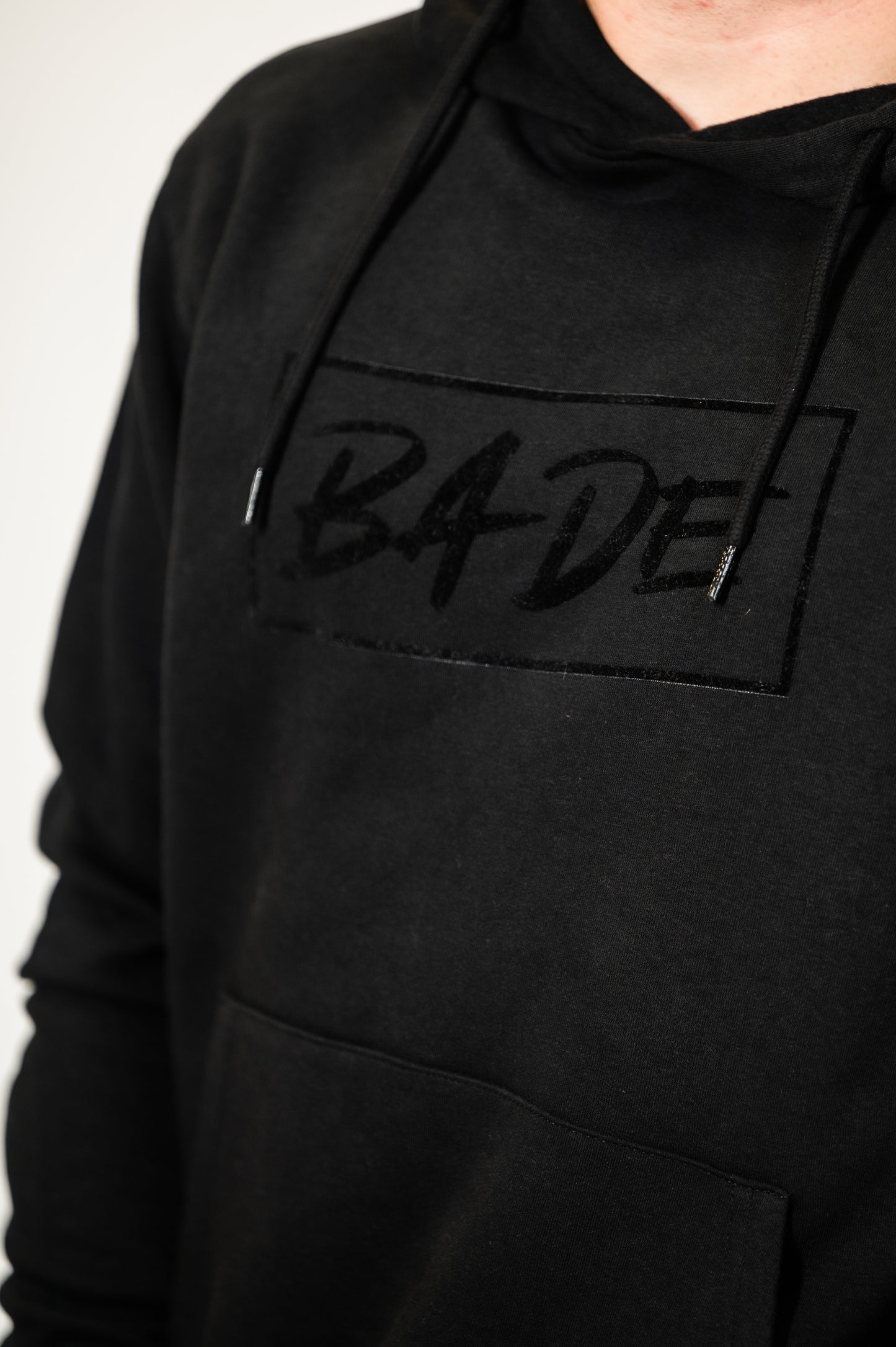 BADE SUEDE LOGO SWEATSHIRT